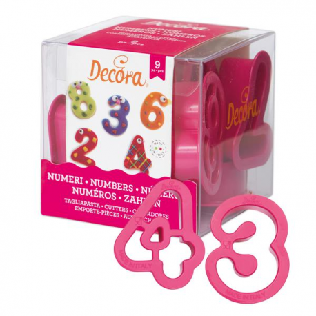 SET 9 TAGLIAPASTA NUMERI IN PLASTICA (dallo \\"0\\" al \\"9\\") 5,2 x 2,2 h cm