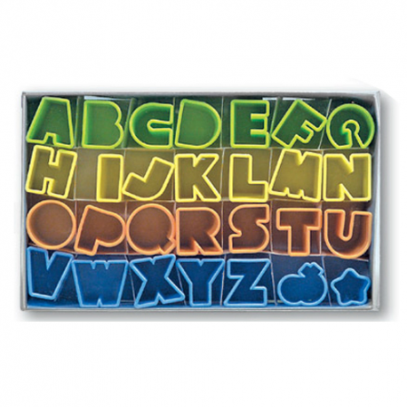 SET TAGLIAPASTA in PLASTICA 28 PZ. ALFABETO 2,5cm