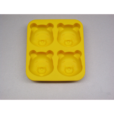 STAMPO IN SILICONE MULTIPORZIONE WINNIE THE POOH 62x56x28 mm