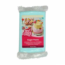 PASTA DI ZUCCHERO FunCakes AZZURRO PASTELLO 250gr