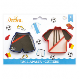 SET 2 TAGLIAPASTA MAGLIETTA e PANTALONCINI IN PLASTICA