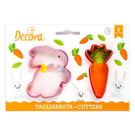 SET 2 TAGLIAPASTA CONIGLIO E CAROTA 8 X H 2,2 CM IN PLASTICA